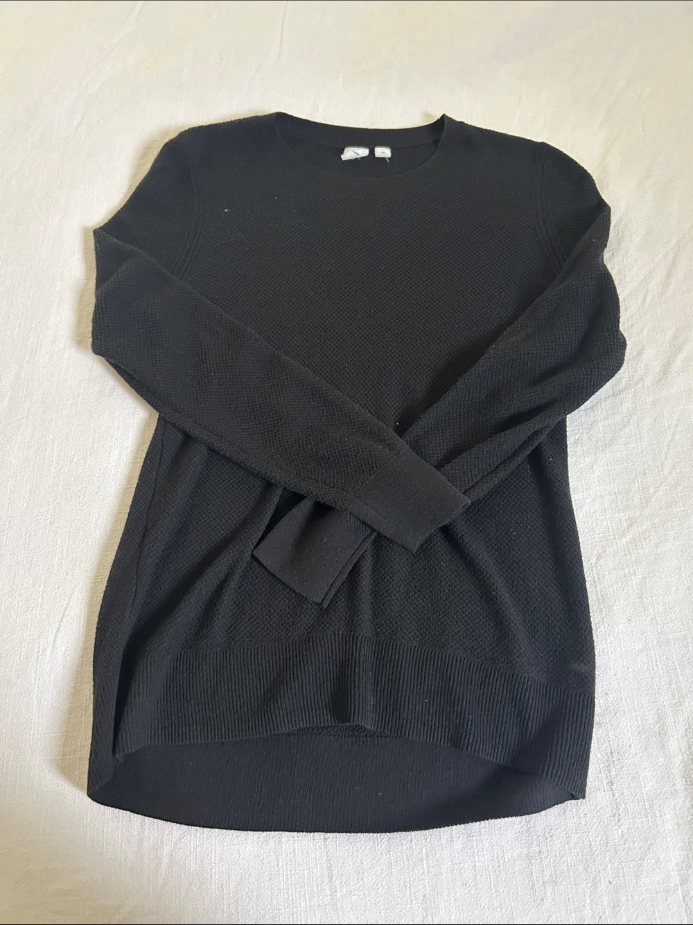 GAP Black Crewneck Knit Sweater